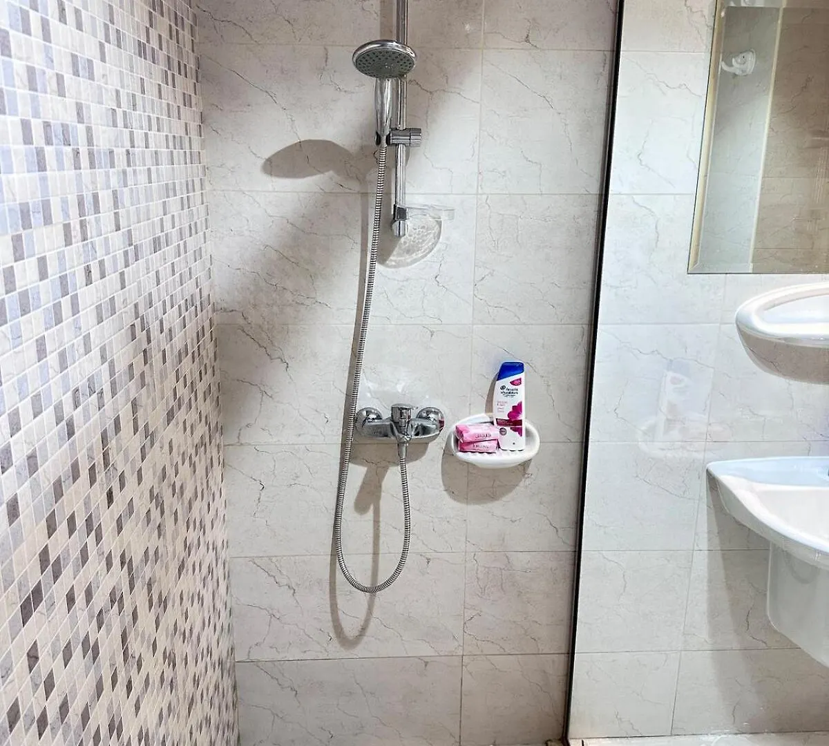 1 Bedroom Apartment With Private Jacuzzi May Residence Jvc Dubai